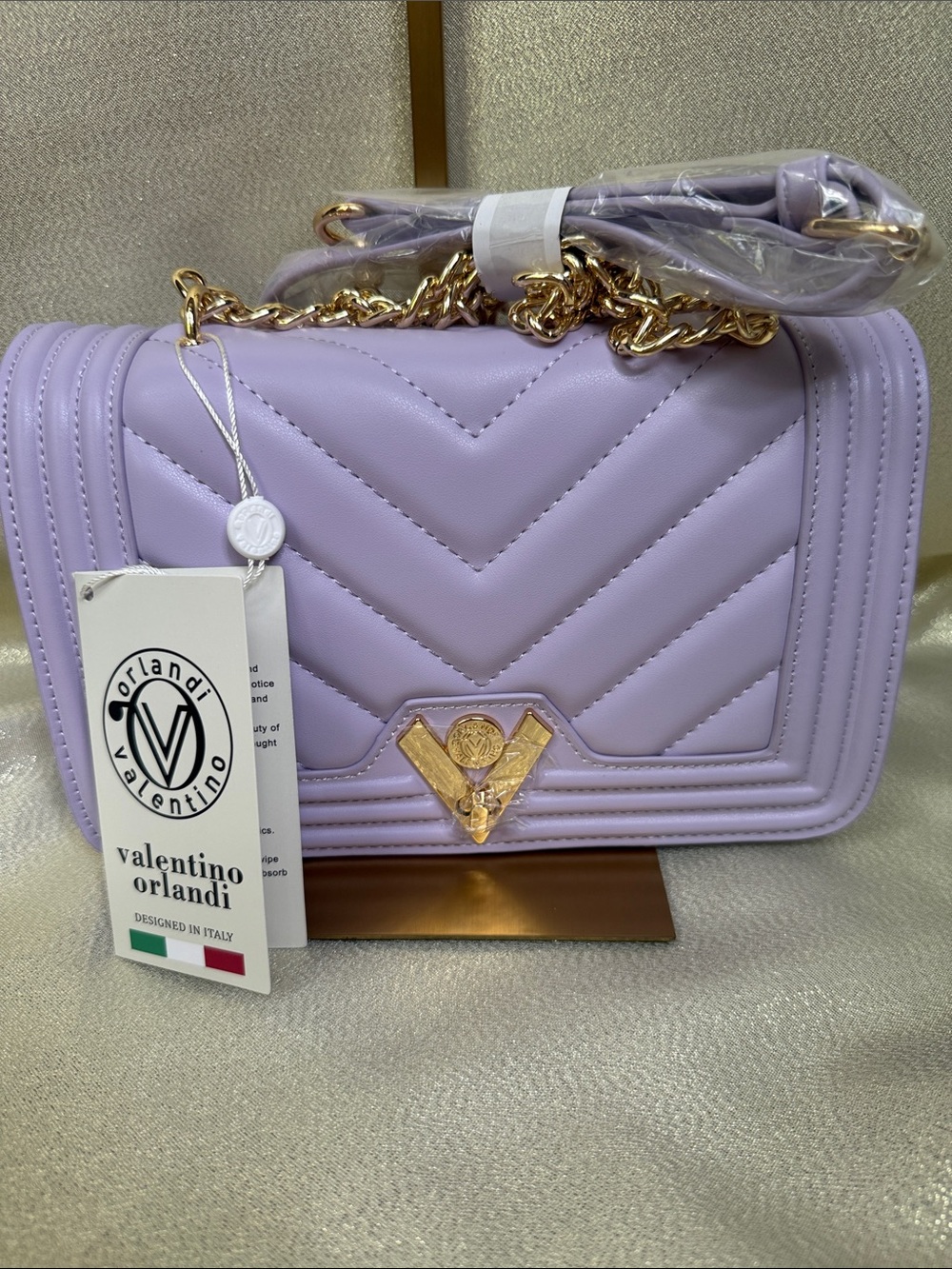Valentino Orlandi Lavender Quilted Shoulder Bag with Gold Chain - New - Picture 1 of 2